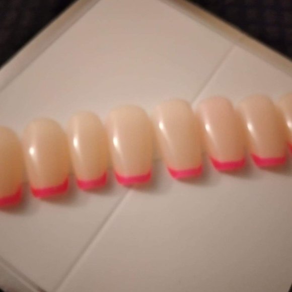 Nude/cover beige pink jelly french tip press on nails - Picture 3 of 4